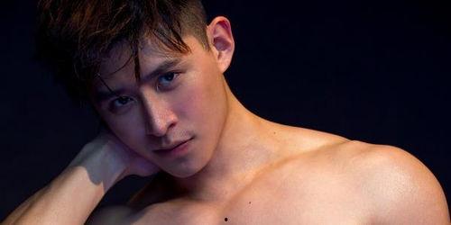 亚洲男同国产gv在线